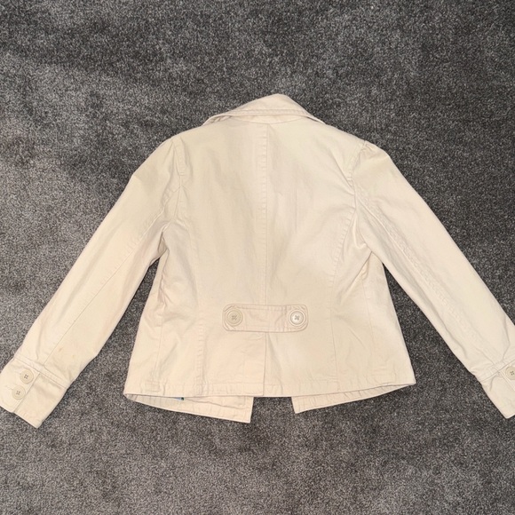 NWT Y2K American Eagle Outfitters Women’s Double Breasted Cream Jacket - Picture 4 of 6